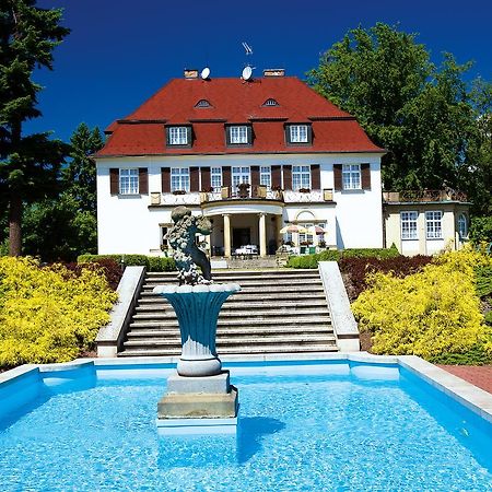 Hotel Veba Броумов Екстер'єр фото