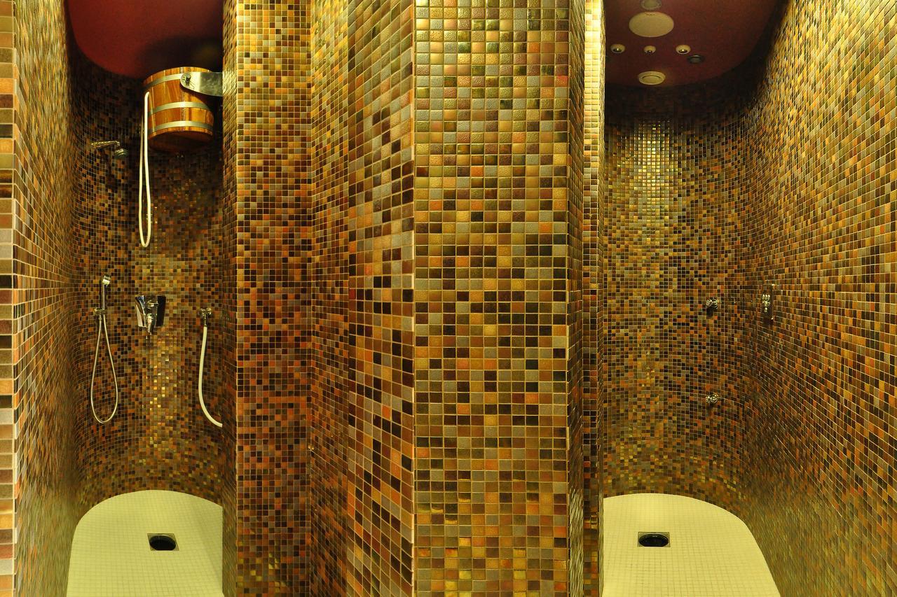Hotel Veba Броумов Екстер'єр фото